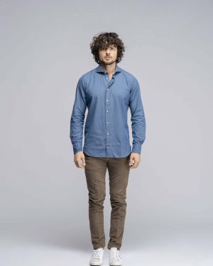 Camicia azzurra